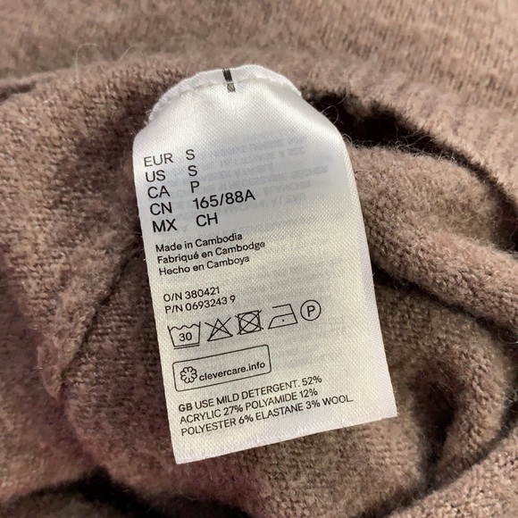 H&M sweater - Picture 3 of 3